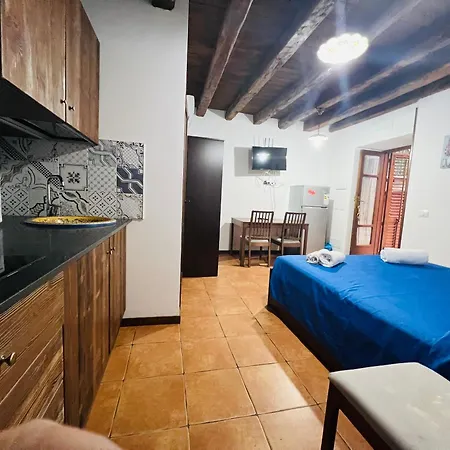 Osterio Apartment