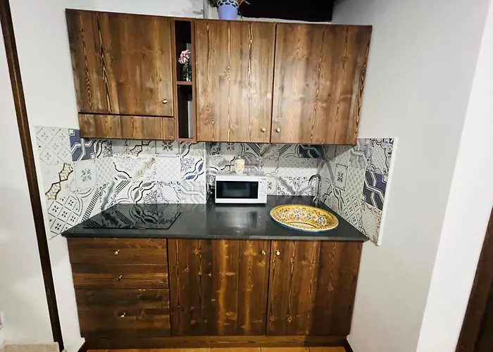 Osterio شقة تْشيفالو