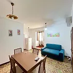 Osterio Apartment *
