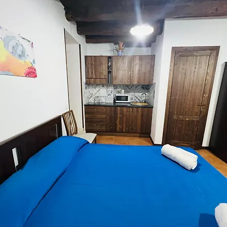 Osterio Appartement *