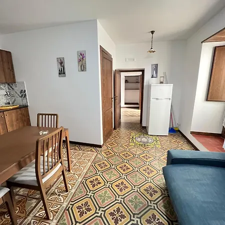 Osterio チェファル