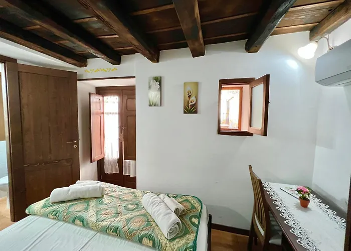 Osterio Appartement *